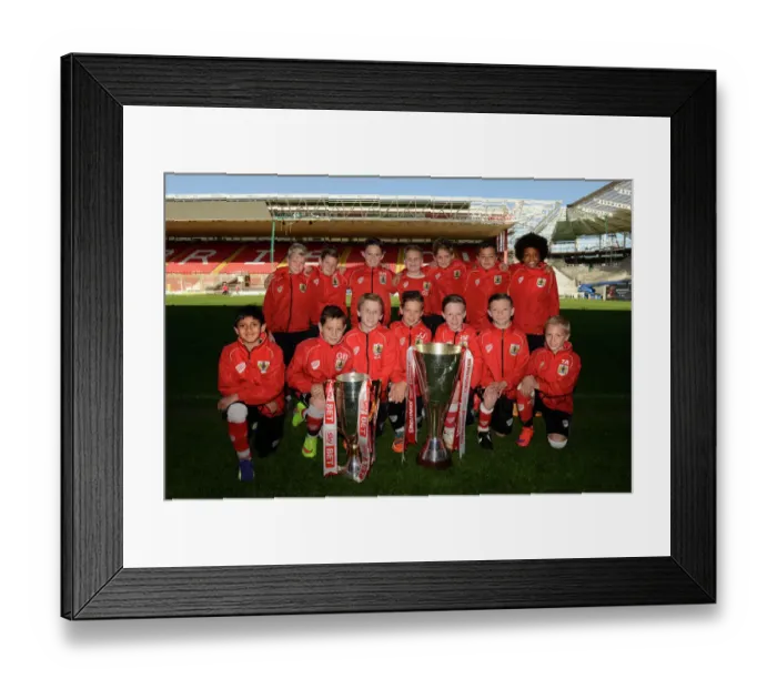 Framed Print : Bristol City Academy Players Celebrate with Johnstones Paint and Sky Bet League One Trophies Framed Print : Bristol City Academy Players Celebrate with Johnstones Paint and Sky Bet League One Trophies