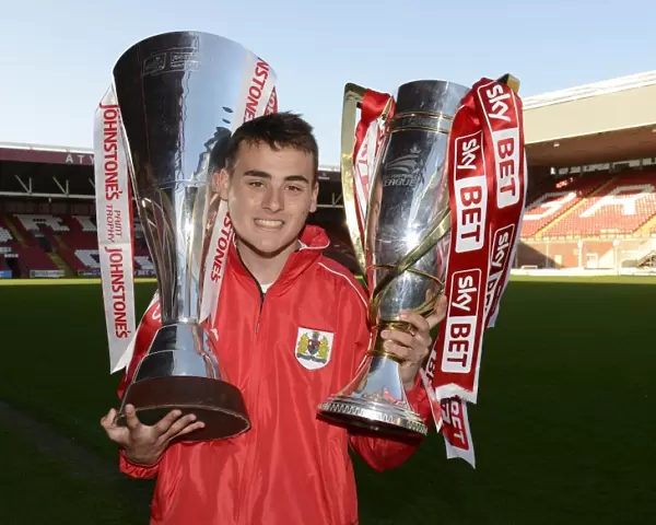 Double Trophy Victory: Bristol City Academy Celebrates Johnstone Paint Trophy and Sky Bet League One Championships - May 2015