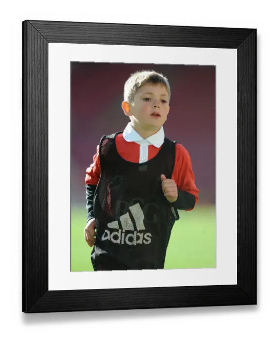 Framed Print : Bristol City Academy Training at Ashton Gate Stadium, May 2015 Framed Print : Bristol City Academy Training at Ashton Gate Stadium, May 2015