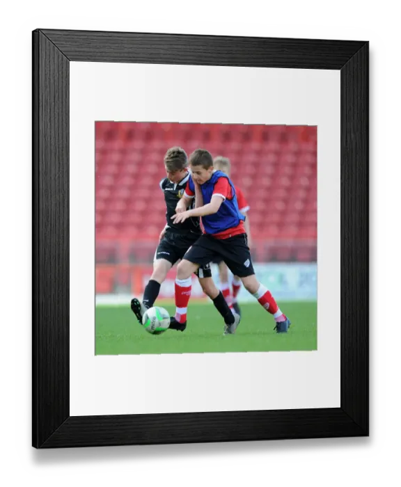 Framed Print : Bristol City Academy Players Train at Ashton Gate Stadium Framed Print : Bristol City Academy Players Train at Ashton Gate Stadium
