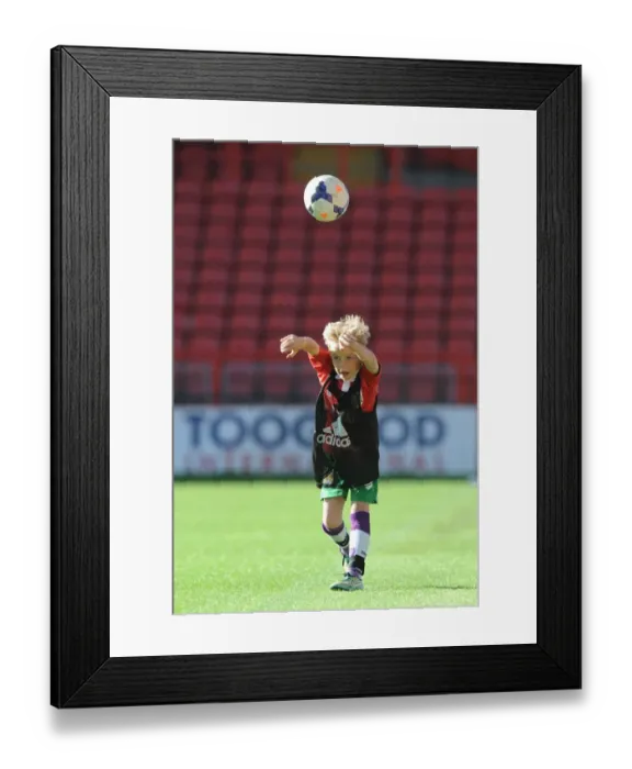 Framed Print : Bristol City Academy Training at Ashton Gate Stadium, May 2015 Framed Print : Bristol City Academy Training at Ashton Gate Stadium, May 2015