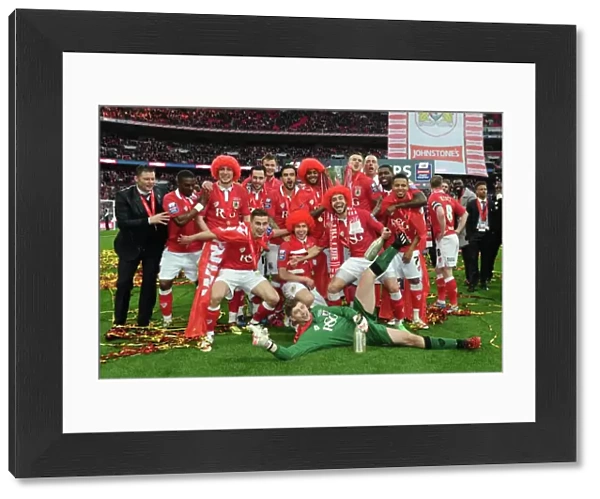 Bristol City Celebrate JPT Victory over Walsall at Wembley, 2015