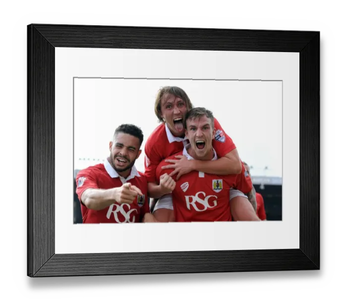 Framed Print : Bristol City v Scunthorpe United 060914 Framed Print : Bristol City v Scunthorpe United 060914