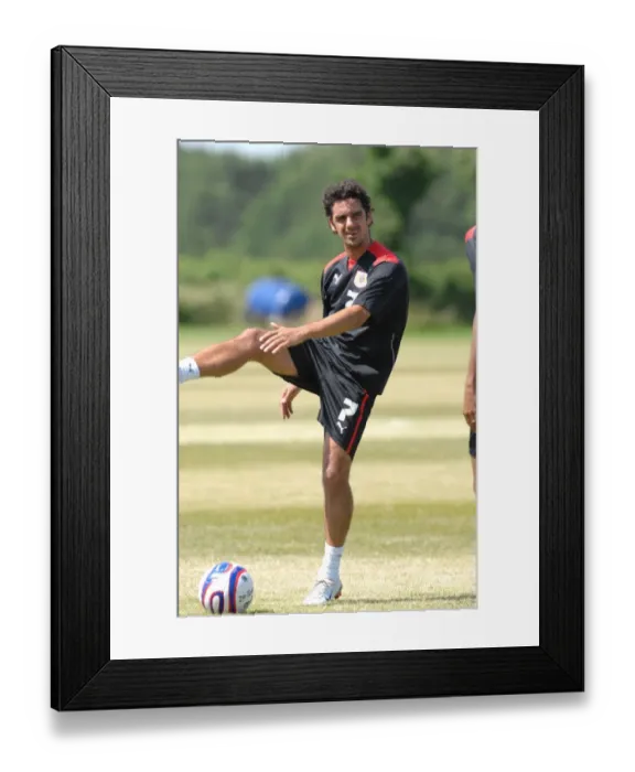 Framed Print : Bristol City First Team: Gearing Up for the 08-09 Season - Pre-Season Training Framed Print : Bristol City First Team: Gearing Up for the 08-09 Season - Pre-Season Training