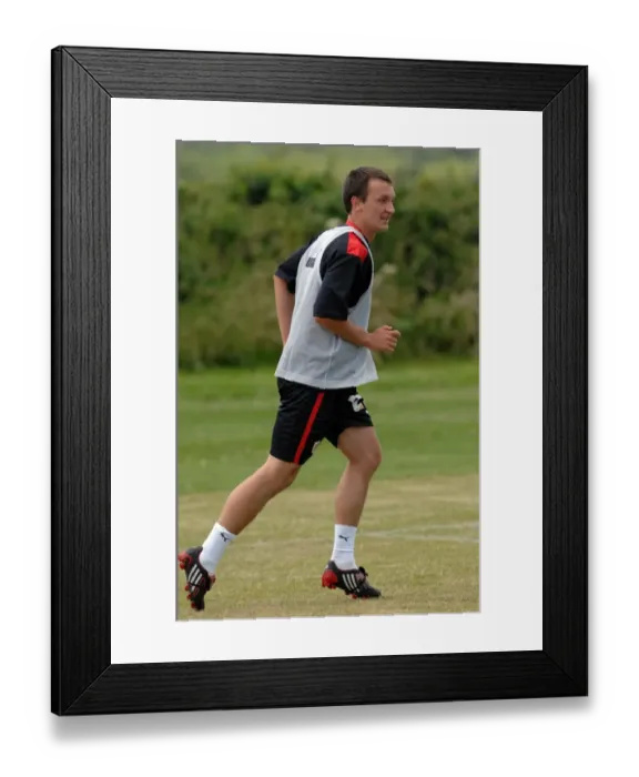 Framed Print : Bristol City First Team: Pre-Season Training 08-09 - Gearing Up for the New Season Framed Print : Bristol City First Team: Pre-Season Training 08-09 - Gearing Up for the New Season