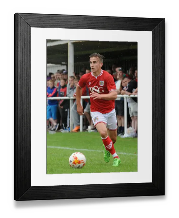Framed Print : Joe Bryan in Action: Pre-Season Friendly, Bristol City FC (2015) Framed Print : Joe Bryan in Action: Pre-Season Friendly, Bristol City FC (2015)
