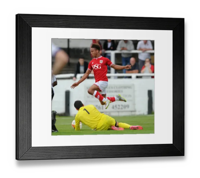Framed Print : Steve Phillips Denies Goalscoring Opportunity to Bobby Reid in Bath City vs. Bristol City Pre-Season Friendly Framed Print : Steve Phillips Denies Goalscoring Opportunity to Bobby Reid in Bath City vs. Bristol City Pre-Season Friendly