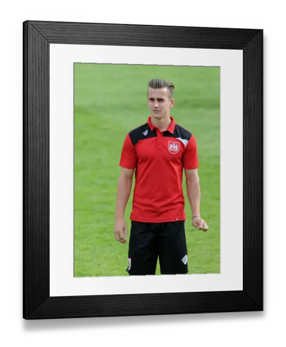 Framed Print : Joe Bryan in Action: Bristol City vs Bath City Pre-Season Friendly (2015) Framed Print : Joe Bryan in Action: Bristol City vs Bath City Pre-Season Friendly (2015)