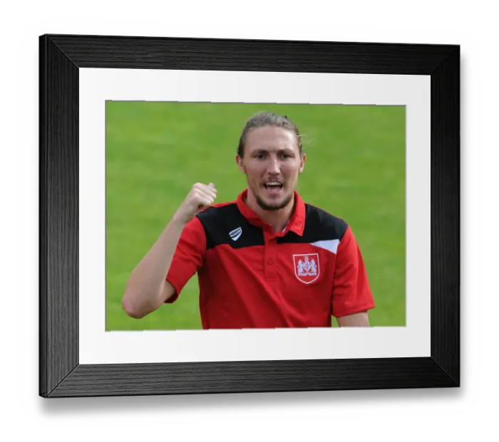 Framed Print : Luke Ayling in Action: Bristol City vs. Bath City, Twerton Park, 2015 Framed Print : Luke Ayling in Action: Bristol City vs. Bath City, Twerton Park, 2015