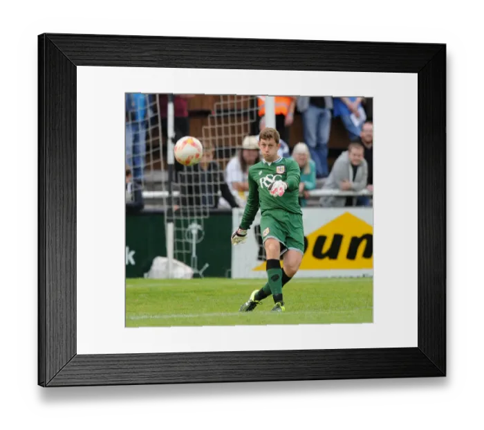 Framed Print : Bristol City Goalkeeper Frank Fielding in Action at Bath City's Twerton Park, 2015