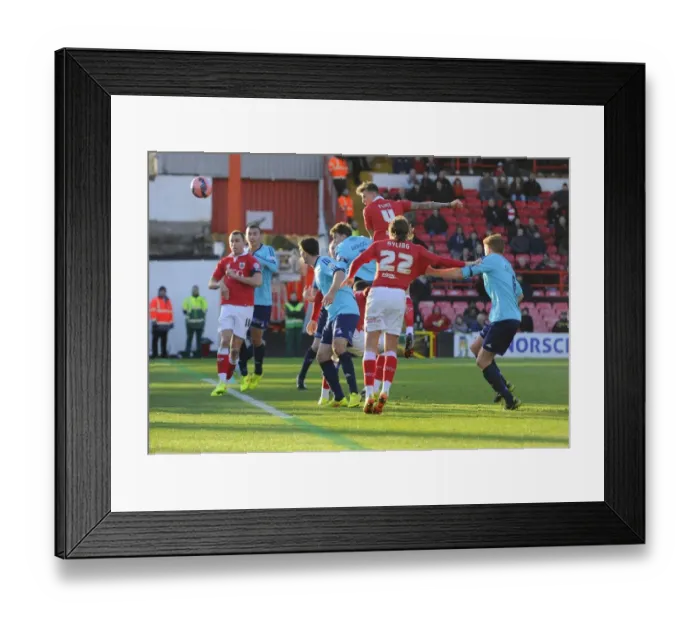 Framed Print : Aden Flint Heads Wide: Bristol City vs AFC Telford United, FA Cup 2014-15