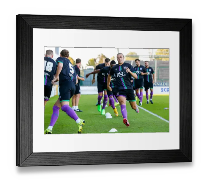 Framed Print : Bristol City's Luke Freeman Prepares for Yeovil Town Clash at Huish Park (July 2015)