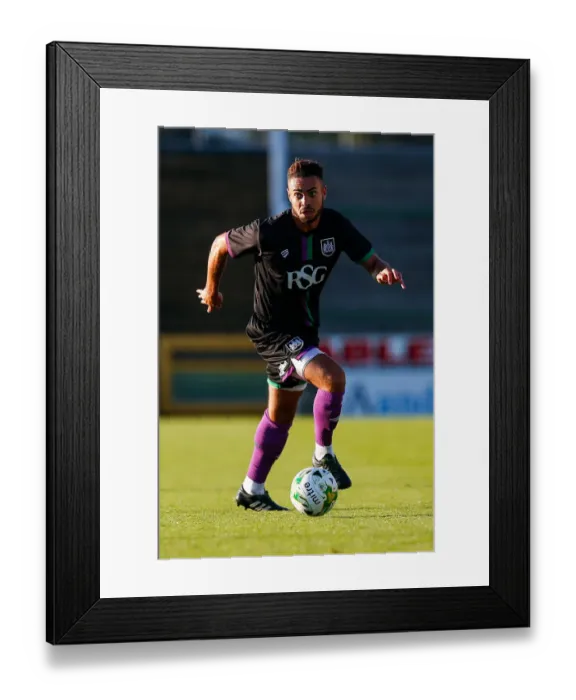 Framed Print : Bristol City's Derrick Williams in Action against Yeovil Town, 2015 Framed Print : Bristol City's Derrick Williams in Action against Yeovil Town, 2015