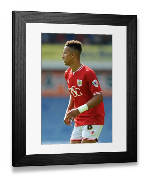 Framed Print : Callum Robinson in Action: Sheffield Wednesday vs. Bristol City, Sky Bet Championship (August 8, 2015)