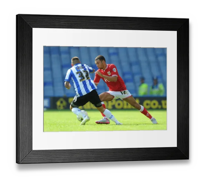 Framed Print : Ryan Fredericks vs Jack Hunt: A Championship Battle at Hillsborough Stadium, August 2015 Framed Print : Ryan Fredericks vs Jack Hunt: A Championship Battle at Hillsborough Stadium, August 2015