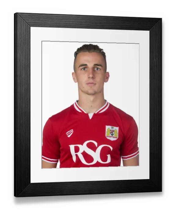 Framed Print : Focused: Derrick Williams at Bristol City Training Ground Framed Print : Focused: Derrick Williams at Bristol City Training Ground