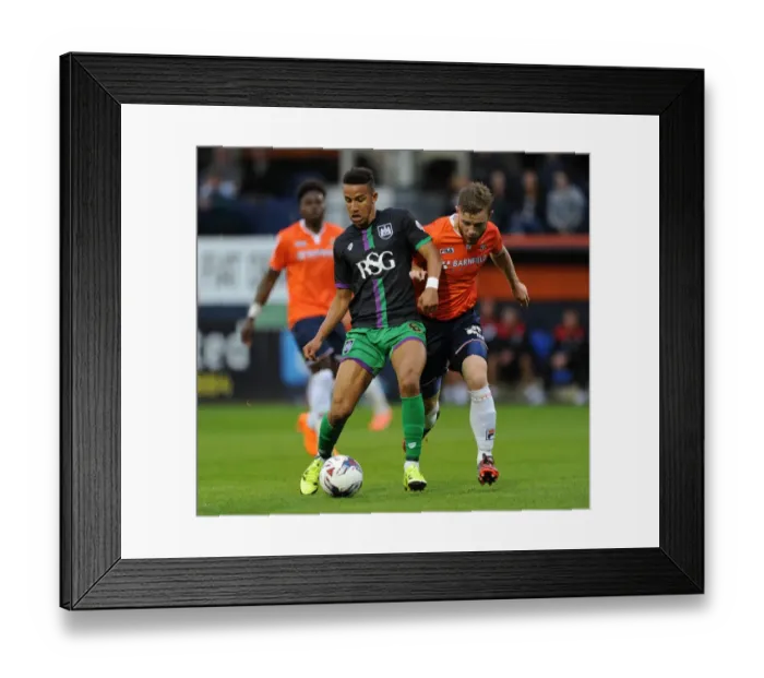Framed Print : Bristol City's Callum Robinson Battles for the Ball against Luton Town's Mark O'Brien - Capital One Cup First Round, 2015 Framed Print : Bristol City's Callum Robinson Battles for the Ball against Luton Town's Mark O'Brien - Capital One Cup First Round, 2015