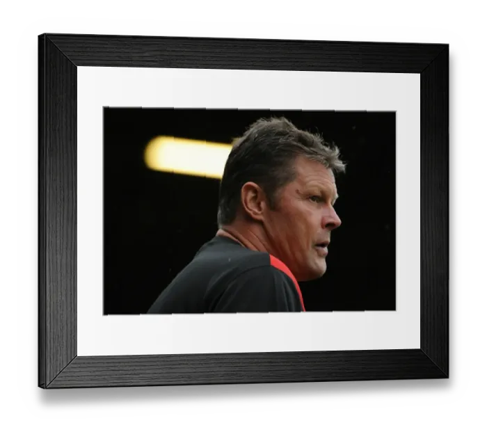 Framed Print : Steve Cotterill Leads Bristol City in Capital One Cup Clash at Luton Town, 11 / 08 / 2015