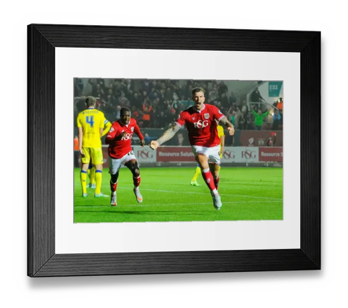 Framed Print : Aden Flint's Last-Minute Strike: Dramatic 2-2 Draw for Bristol City against Leeds United Framed Print : Aden Flint's Last-Minute Strike: Dramatic 2-2 Draw for Bristol City against Leeds United