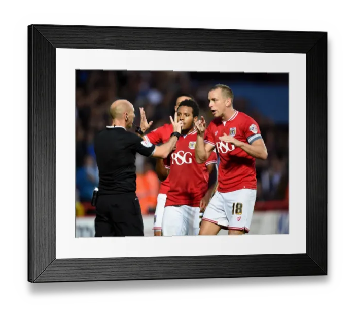 Framed Print : Aaron Wilbraham Protests to Referee during Bristol City vs Leeds United Championship Match, 2015 Framed Print : Aaron Wilbraham Protests to Referee during Bristol City vs Leeds United Championship Match, 2015