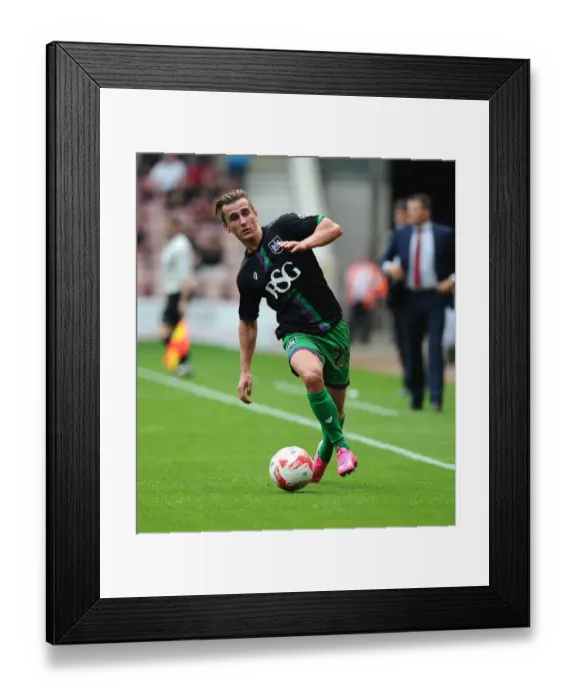 Framed Print : Joe Bryan of Bristol City in Action against Middlesbrough, Sky Bet Championship 2015
