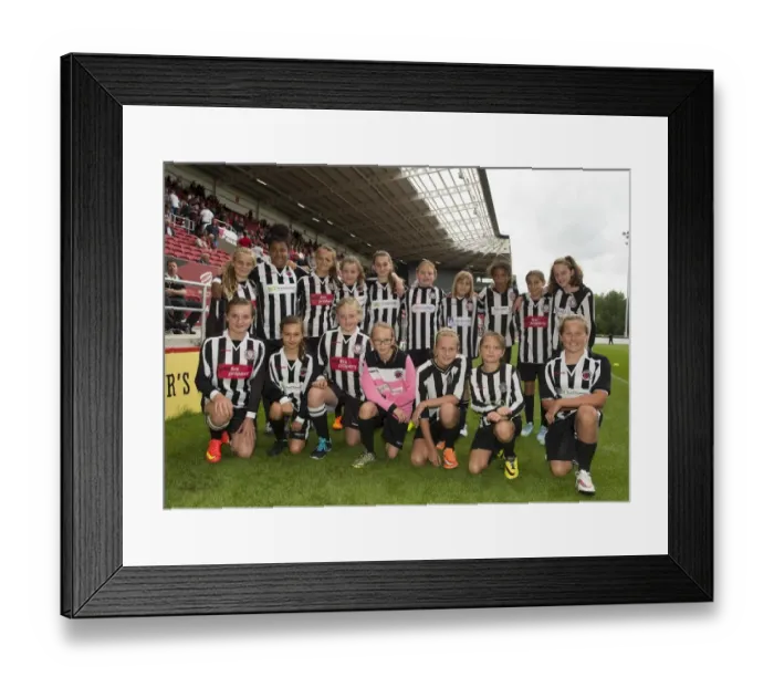 Framed Print : Sky Bet Championship Showdown: Burnley vs. Bristol City at Ashton Gate (August 2015)