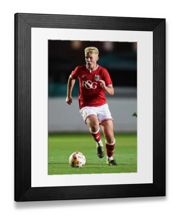 Framed Print : George Dowling of Bristol City in Action at Ashton Gate Stadium