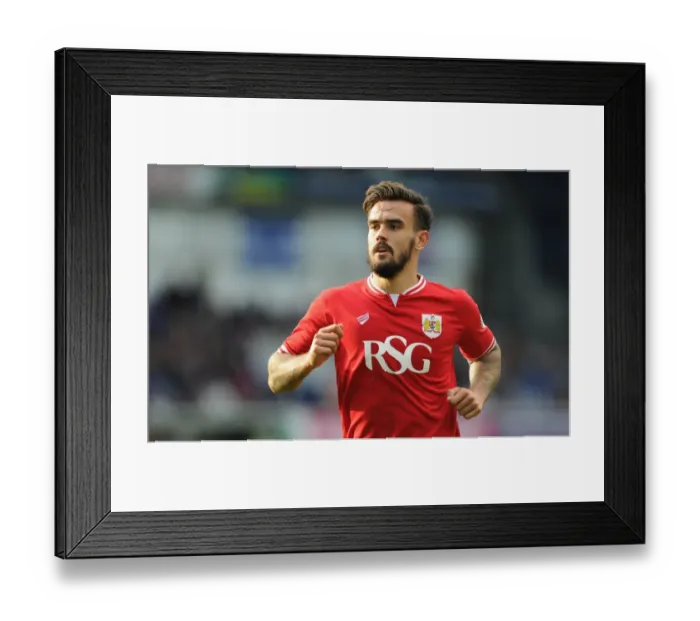 Framed Print : Marlon Pack of Bristol City in Action Against Ipswich Town, Sky Bet Championship (September 2015) Framed Print : Marlon Pack of Bristol City in Action Against Ipswich Town, Sky Bet Championship (September 2015)