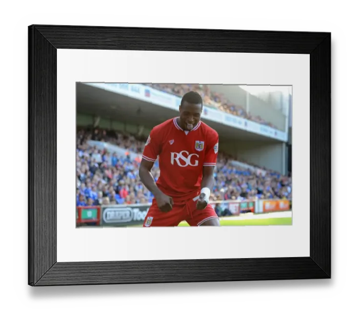 Framed Print : Bristol City's Jonathan Kodjia Scores Dramatic Equalizer Against Ipswich Town in Sky Bet Championship Match Framed Print : Bristol City's Jonathan Kodjia Scores Dramatic Equalizer Against Ipswich Town in Sky Bet Championship Match