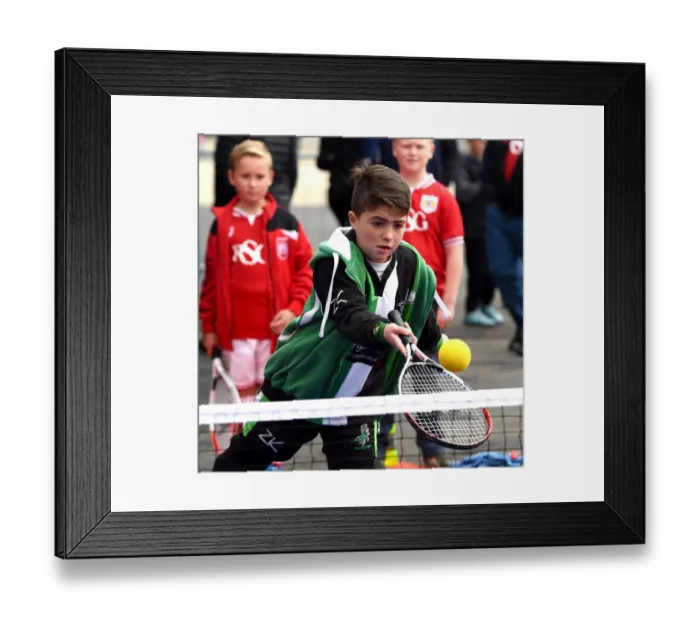 Framed Print : Sky Bet Championship Showdown: Bristol City vs MK Dons at Ashton Gate Stadium (October 2015)