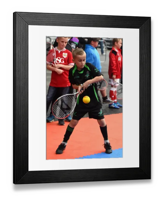 Framed Print : Sky Bet Championship Showdown: Bristol City vs MK Dons at Ashton Gate Stadium (October 2015) Framed Print : Sky Bet Championship Showdown: Bristol City vs MK Dons at Ashton Gate Stadium (October 2015)
