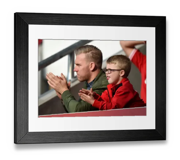 Framed Print : Sky Bet Championship Showdown: Bristol City vs MK Dons at Ashton Gate Stadium (October 2015)