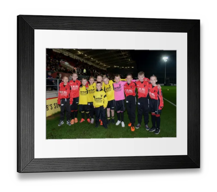 Framed Print : Sky Bet Championship Showdown: Bristol City vs. Nottingham Forest - Football Rivalry in Action Framed Print : Sky Bet Championship Showdown: Bristol City vs. Nottingham Forest - Football Rivalry in Action