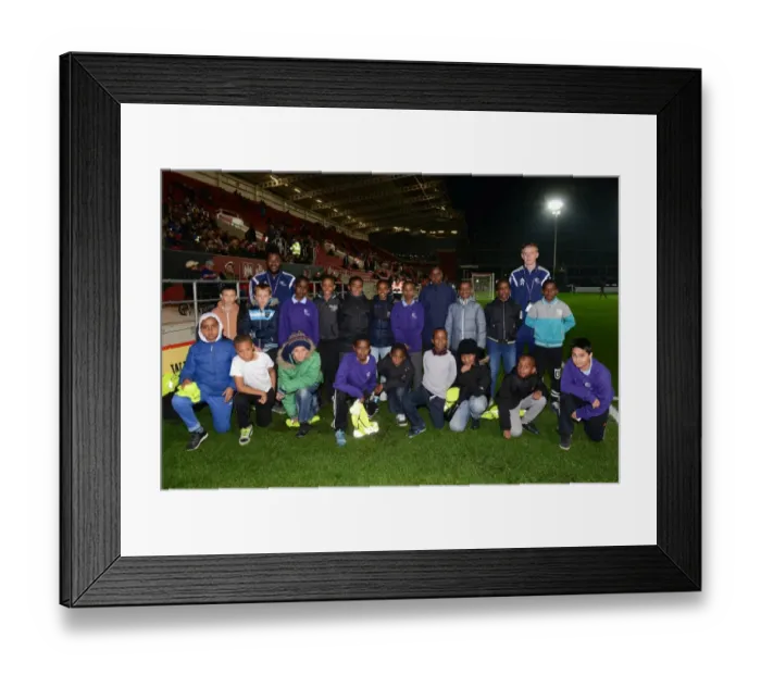 Framed Print : Sky Bet Championship Showdown: Bristol City vs. Nottingham Forest - The Rivalry at Ashton Gate - Bristol City Team Photo