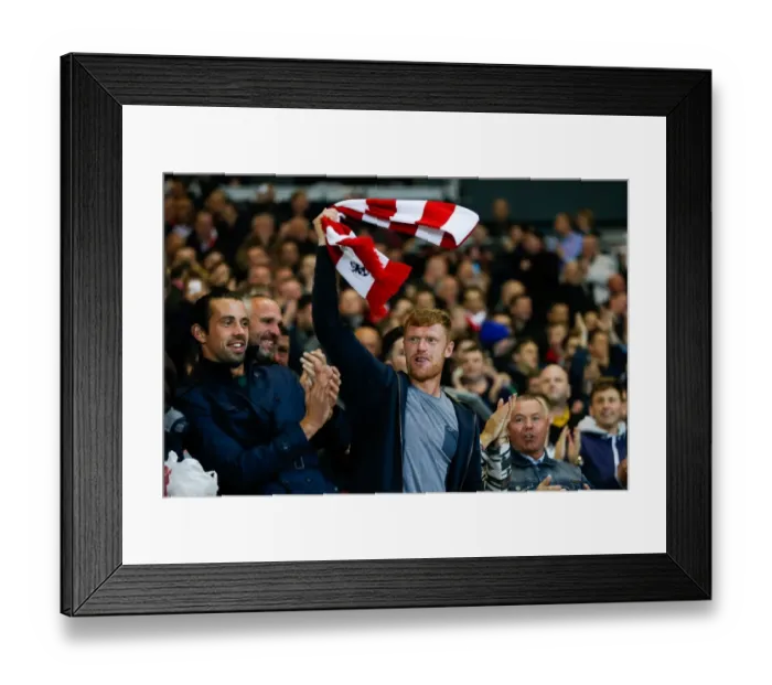Framed Print : Bristol City's Aaron Wilbraham Scores Thrilling First Goal Against Nottingham Forest Framed Print : Bristol City's Aaron Wilbraham Scores Thrilling First Goal Against Nottingham Forest