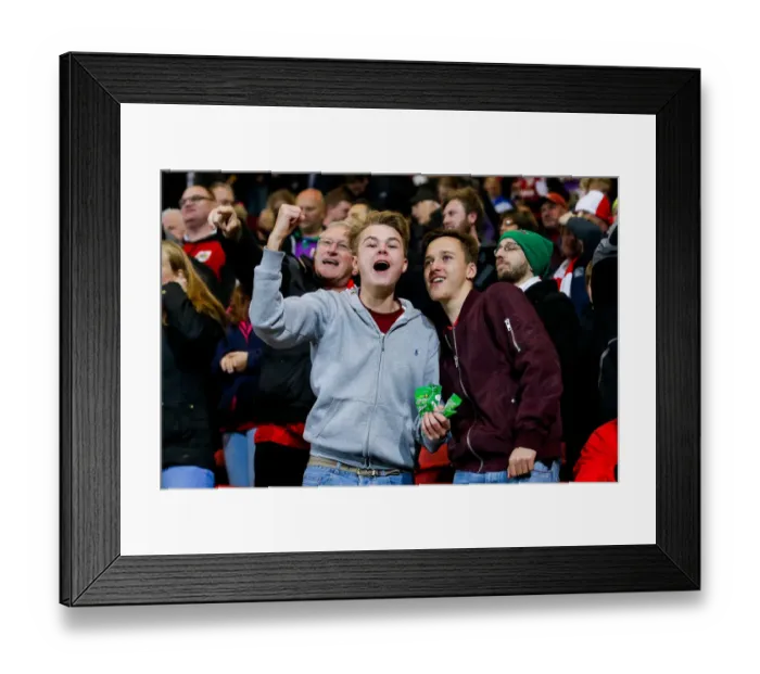 Framed Print : Bristol City Celebrates: Aaron Wilbraham Scores First Goal Against Nottingham Forest (16 / 10 / 2015)