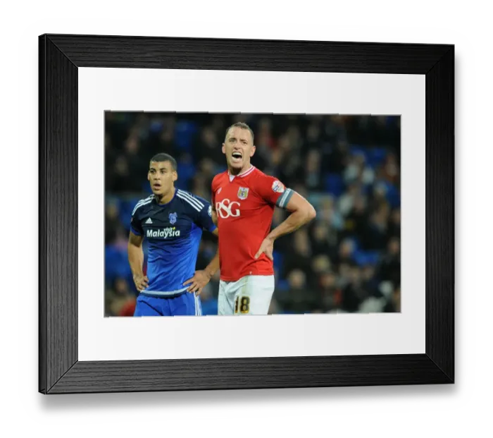 Framed Print : Aaron Wilbraham of Bristol City in Action against Cardiff City, October 2015