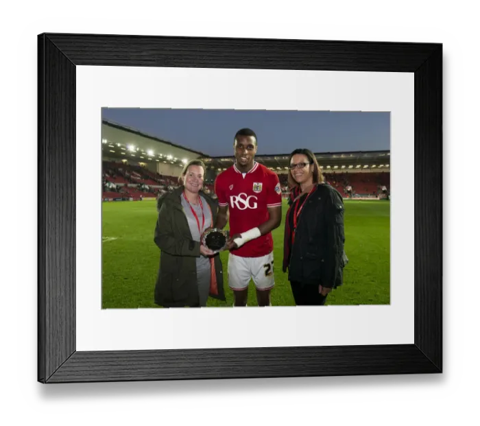 Framed Print : Bristol City vs Fulham: Man of the Match Presentation at Ashton Gate, 31st October 2015