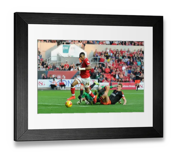 Framed Print : Jonathan Kodjia's Attempt vs Fulham: A Thrilling Moment from the Sky Bet Championship Match at Ashton Gate Framed Print : Jonathan Kodjia's Attempt vs Fulham: A Thrilling Moment from the Sky Bet Championship Match at Ashton Gate
