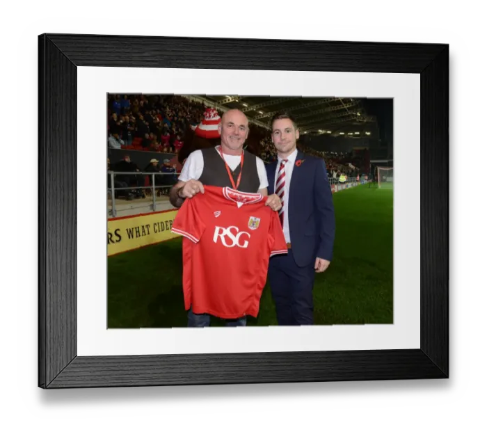 Framed Print : Bristol City vs. Wolves: 50 / 50 Draw at Ashton Gate, November 2015