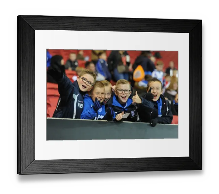 Framed Print : Bristol City vs Wolves: Intense Moment at Ashton Gate, Sky Bet Championship (November 2015) Framed Print : Bristol City vs Wolves: Intense Moment at Ashton Gate, Sky Bet Championship (November 2015)