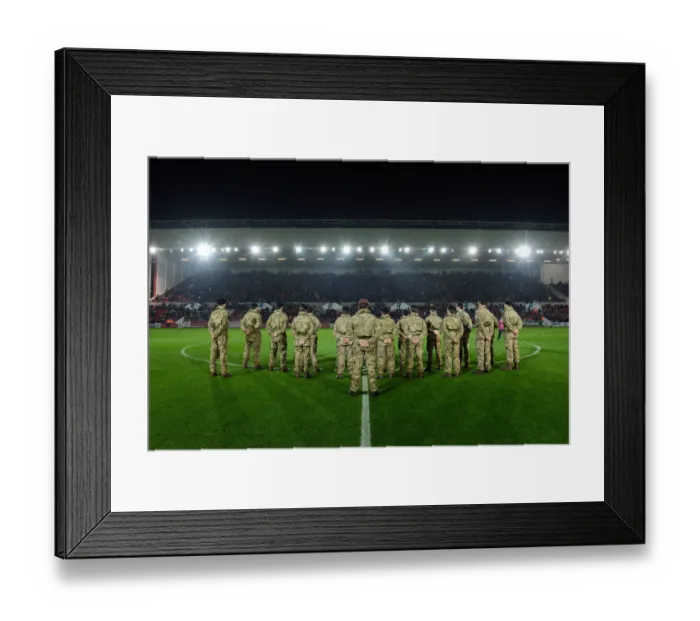 Framed Print : Bristol City vs Wolves: Military Tribute - Minute Silence at Ashton Gate (November 3, 2015) Framed Print : Bristol City vs Wolves: Military Tribute - Minute Silence at Ashton Gate (November 3, 2015)
