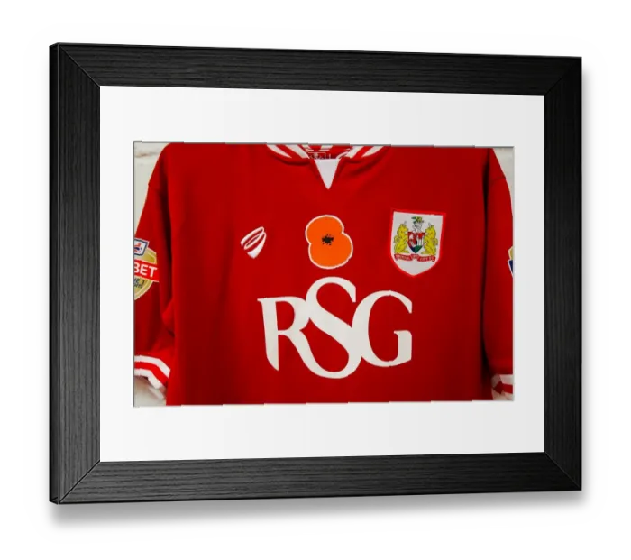 Framed Print : Bristol City Football Club - Poppy Tribute: Remembrance Day Shirts (2015) - Sky Bet Championship (Bristol City v Wolves) Framed Print : Bristol City Football Club - Poppy Tribute: Remembrance Day Shirts (2015) - Sky Bet Championship (Bristol City v Wolves)