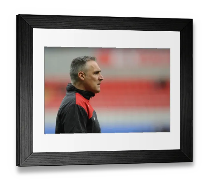 Framed Print : John Pemberton Leads Bristol City at Macron Stadium Against Bolton Wanderers, Sky Bet Championship (November 2015)