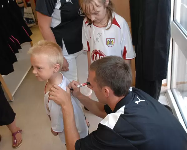 Bristol City Football Club Open Day 08-09: Meeting the First Team