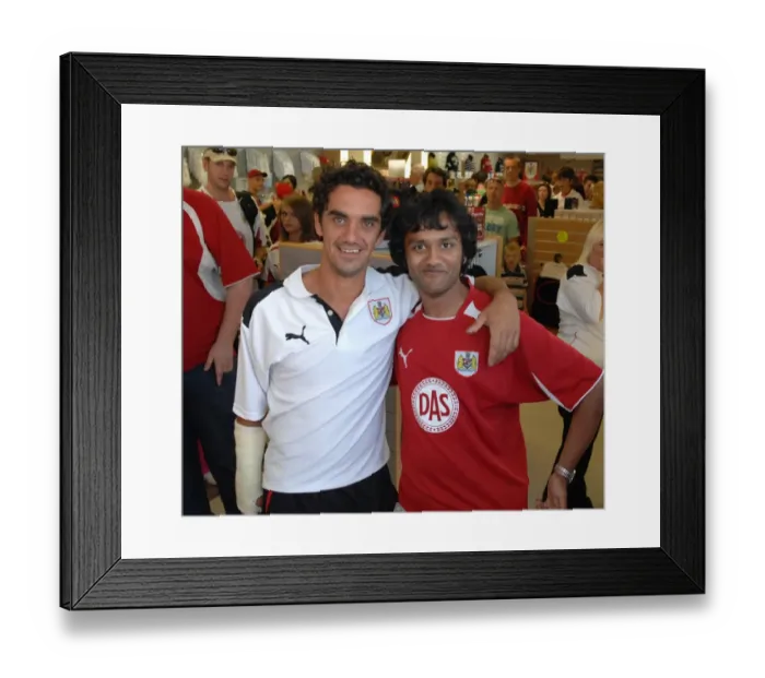 Framed Print : Bristol City FC Open Day 08-09: Behind the Scenes with the First Team