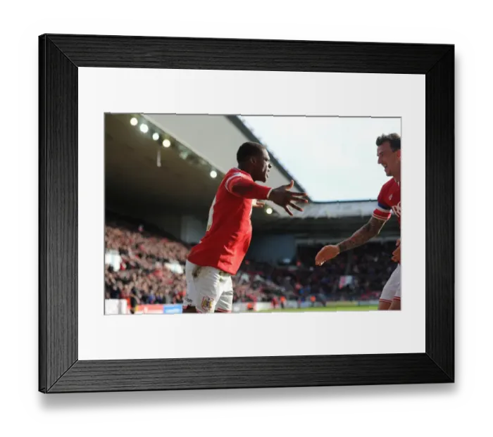 Framed Print : Bristol City's Kieran Agard Scores the Winner Against Hull City, 2015 Framed Print : Bristol City's Kieran Agard Scores the Winner Against Hull City, 2015