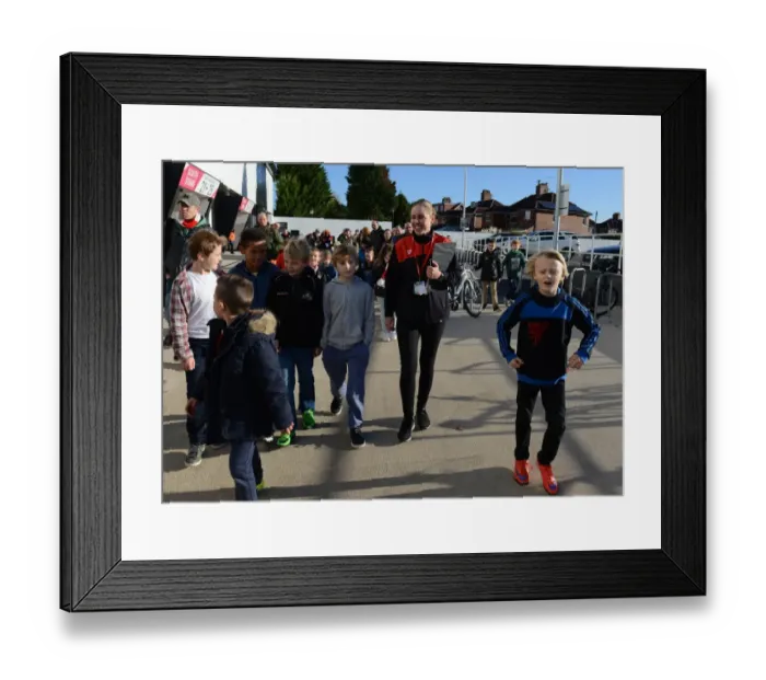Framed Print : Bristol City vs Hull City: Vicky Barlow Captures the Action at Ashton Gate, 2015