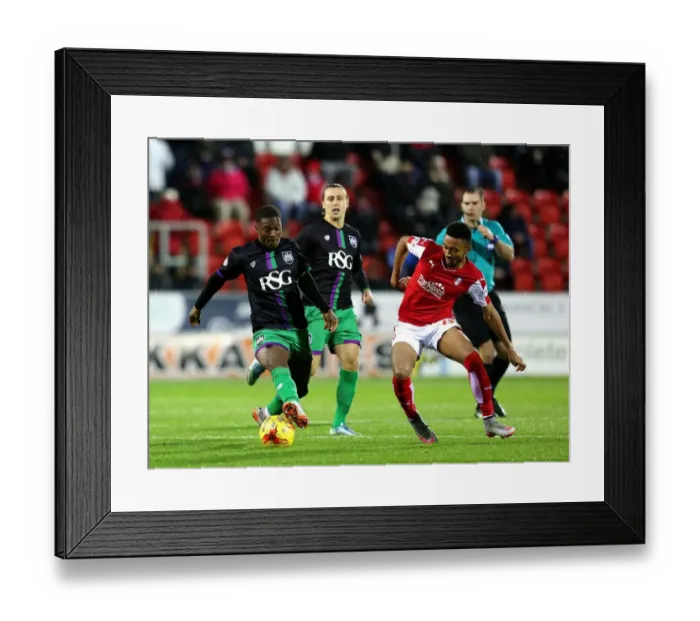Framed Print : Kieran Agard in Action: Rotherham United vs. Bristol City, Sky Bet Championship (November 2015) Framed Print : Kieran Agard in Action: Rotherham United vs. Bristol City, Sky Bet Championship (November 2015)