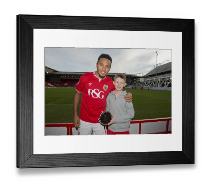 Framed Print : Bristol City vs Hull City: Dougie Allward's Man of the Match, Ashton Gate, 2015 Framed Print : Bristol City vs Hull City: Dougie Allward's Man of the Match, Ashton Gate, 2015
